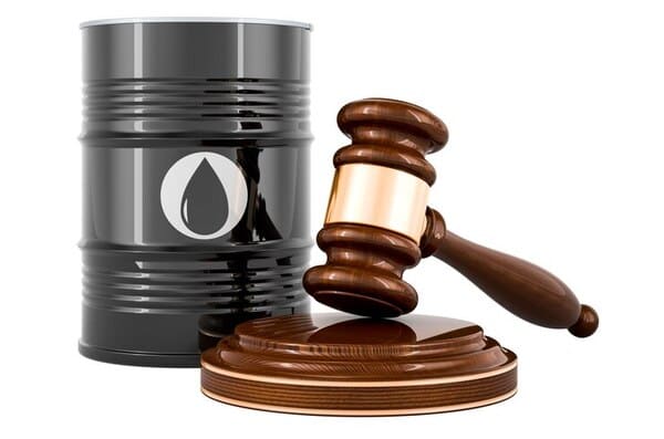 Quyền và nghĩa vụ của thương nhân kinh doanh xuất nhập khẩu xăng dầu