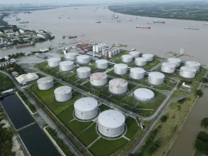 Petrolimex và cam kết đảm bảo nguồn cung trong nước